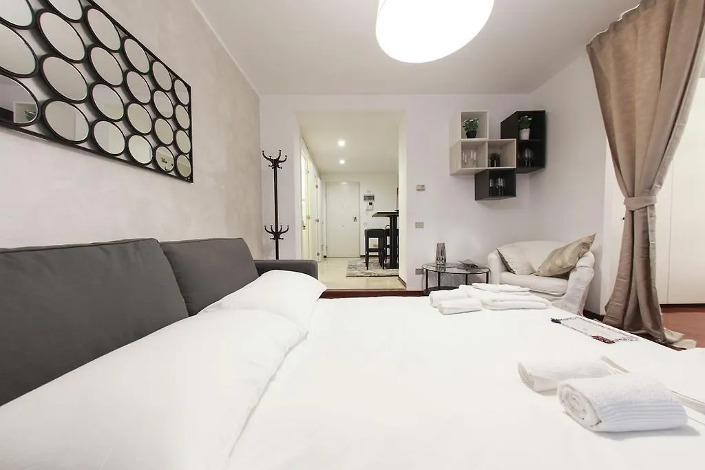 Hemeras Boutique Homes - Super Central Design Apartments Milan